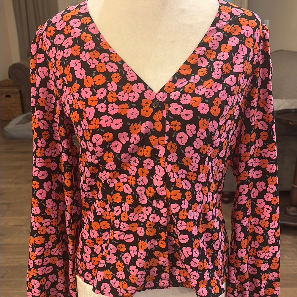 All in Favor Black and Pink button up Blouse